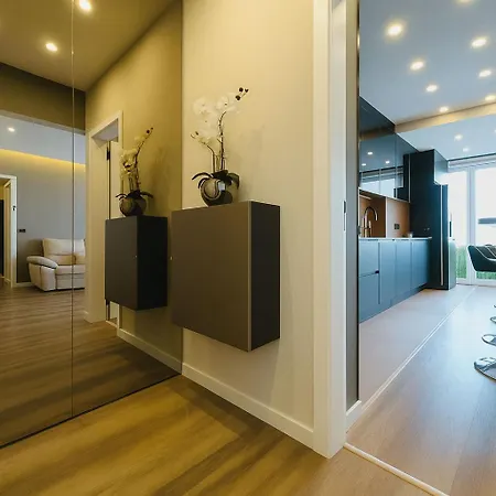 Xiii 1d Apartament